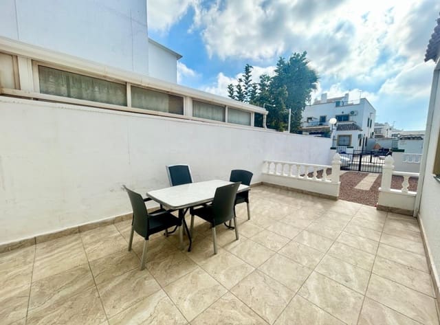 3 soveværelse Byhus til salg i El Chaparral - La Siesta - La Torreta, Torrevieja med swimmingpool garage - € 195.000 (Ref: 10167287)