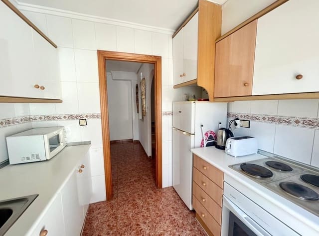 3 soveværelse Byhus til salg i El Chaparral - La Siesta - La Torreta, Torrevieja med swimmingpool garage - € 195.000 (Ref: 10167287)