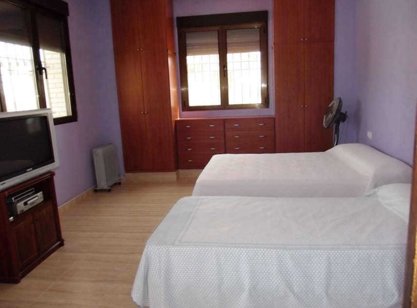 3 sypialnia Willa na sprzedaż w Los Montesinos z basenem garażem - 3 000 000 € (Ref: 7949371)