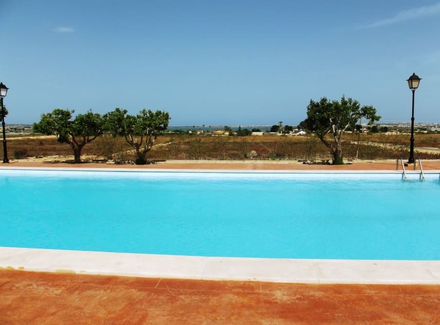 3 sypialnia Willa na sprzedaż w Los Montesinos z basenem garażem - 3 000 000 € (Ref: 7949371)