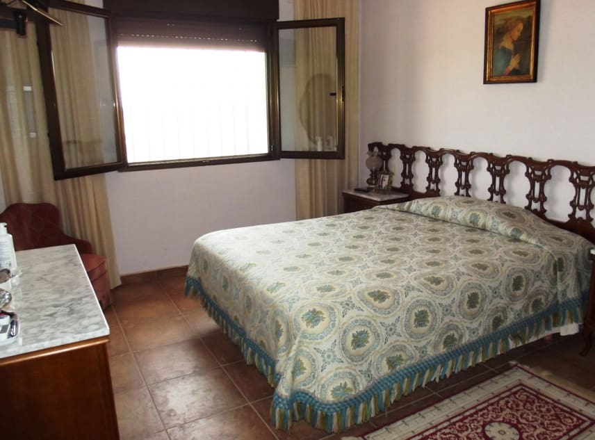 3 sypialnia Willa na sprzedaż w Los Montesinos z basenem garażem - 3 000 000 € (Ref: 7949371)