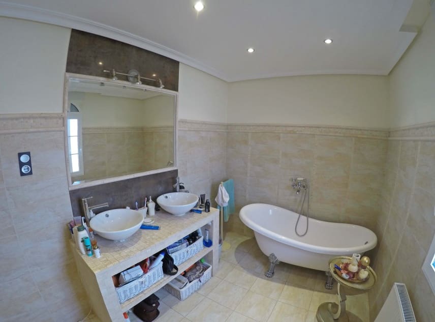 6 camera da letto Villa in vendita in El Chaparral con piscina garage - 750.000 € (Rif: 7949378)