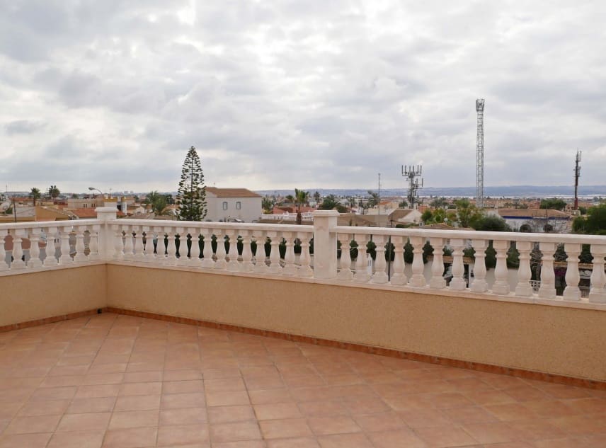 6 camera da letto Villa in vendita in El Chaparral con piscina garage - 750.000 € (Rif: 7949378)