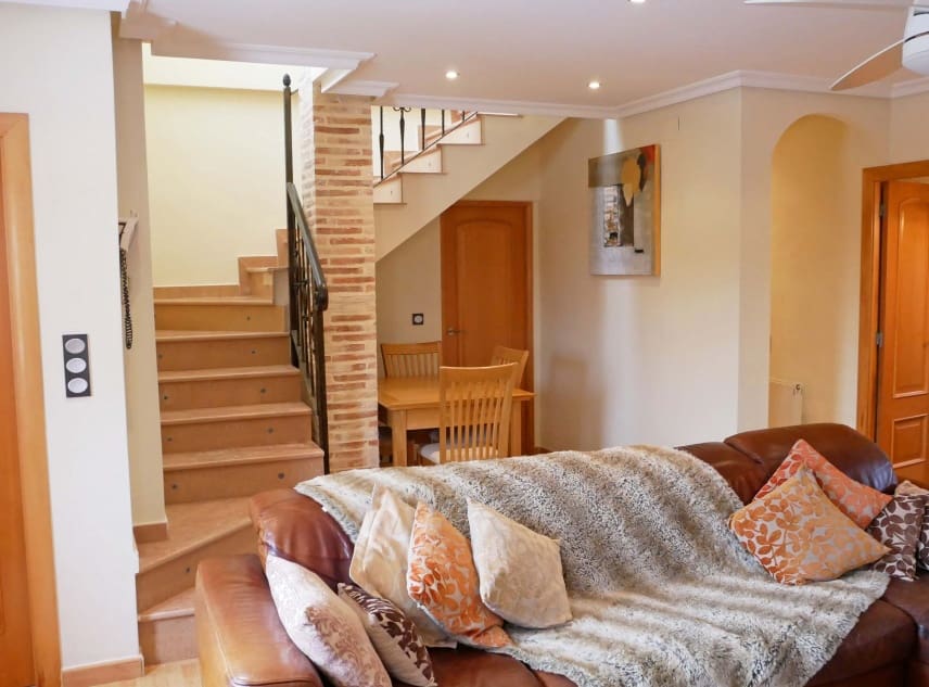 6 camera da letto Villa in vendita in El Chaparral con piscina garage - 750.000 € (Rif: 7949378)