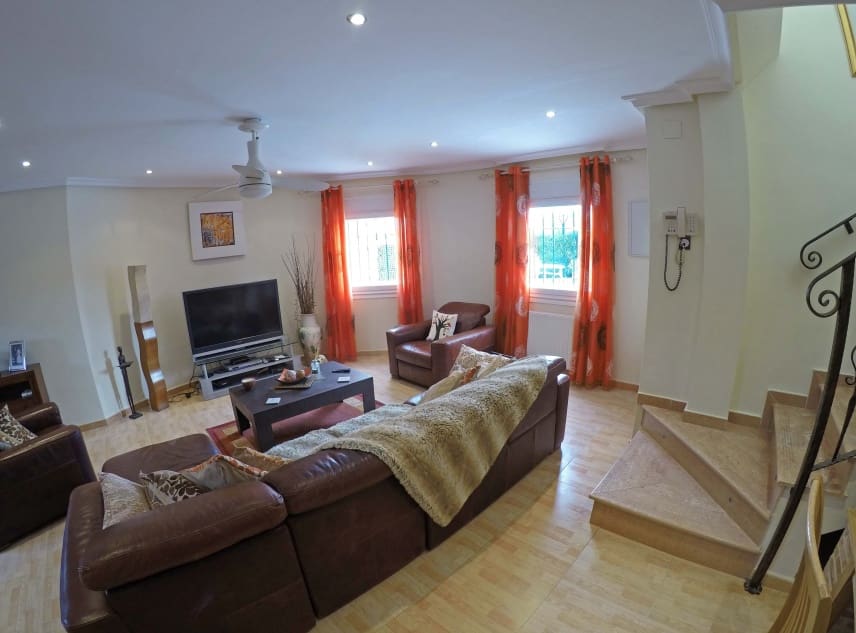 6 camera da letto Villa in vendita in El Chaparral con piscina garage - 750.000 € (Rif: 7949378)