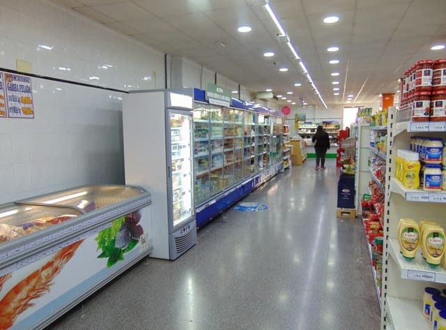 Kommersiell til salgs i Roldan, Torre-Pacheco - € 549 950 (Ref: 7949403)