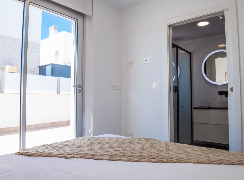 3 chambre Villa/Maison à vendre à Los Alcazares avec piscine garage - 420 000 € (Ref: 8176061)