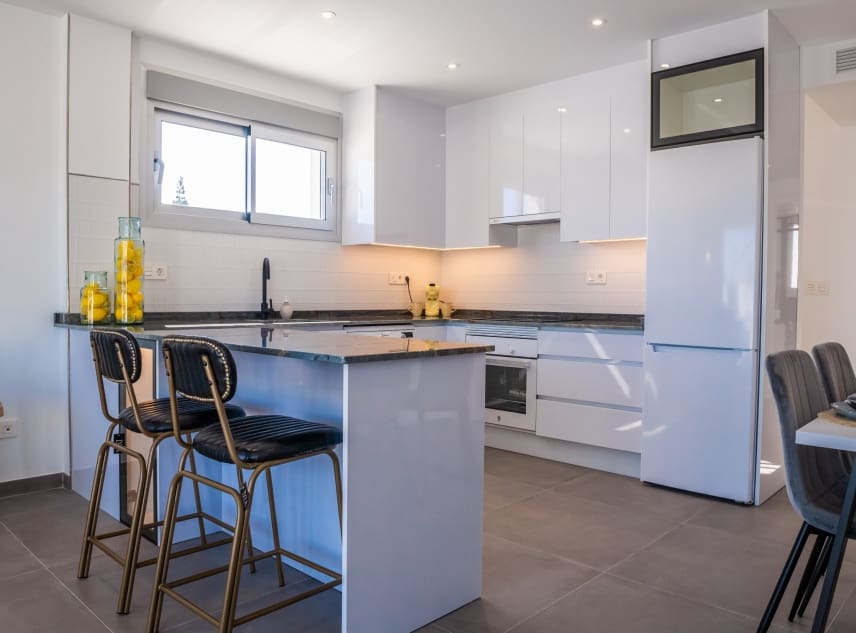 3 chambre Villa/Maison à vendre à Los Alcazares avec piscine garage - 420 000 € (Ref: 8176061)