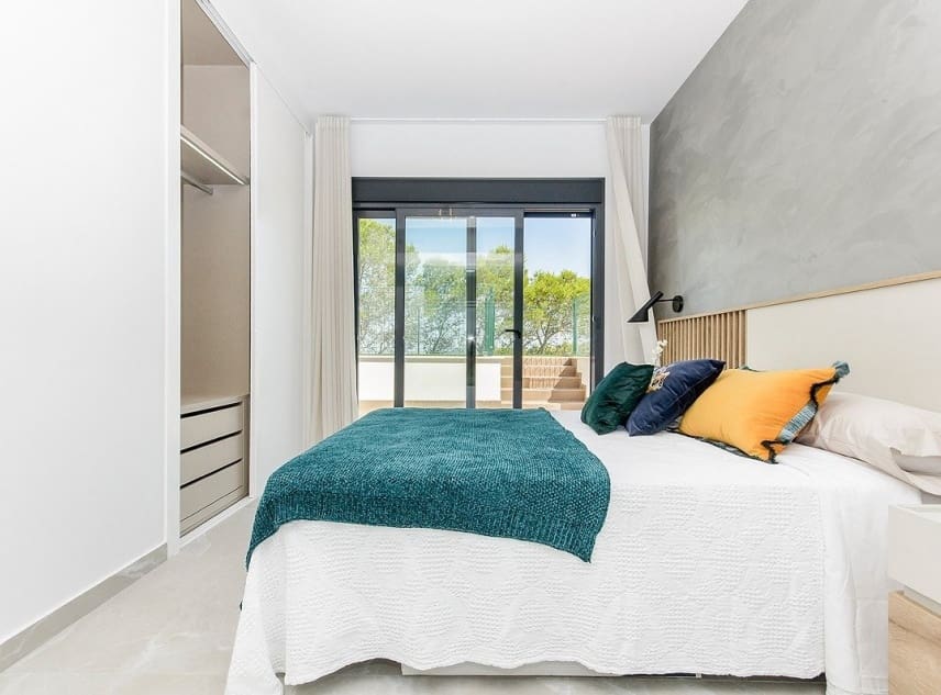 2 soveværelse Bungalow til salg i San Miguel de Salinas med swimmingpool garage - € 375.000 (Ref: 8479846)