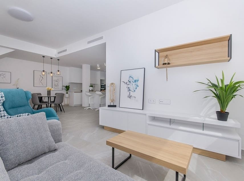 2 soveværelse Bungalow til salg i San Miguel de Salinas med swimmingpool garage - € 375.000 (Ref: 8479846)