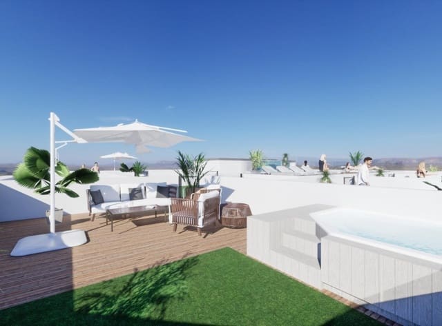 2 soveværelse Penthouse til salg i Centro, Torrevieja med swimmingpool - € 469.000 (Ref: 8785348)