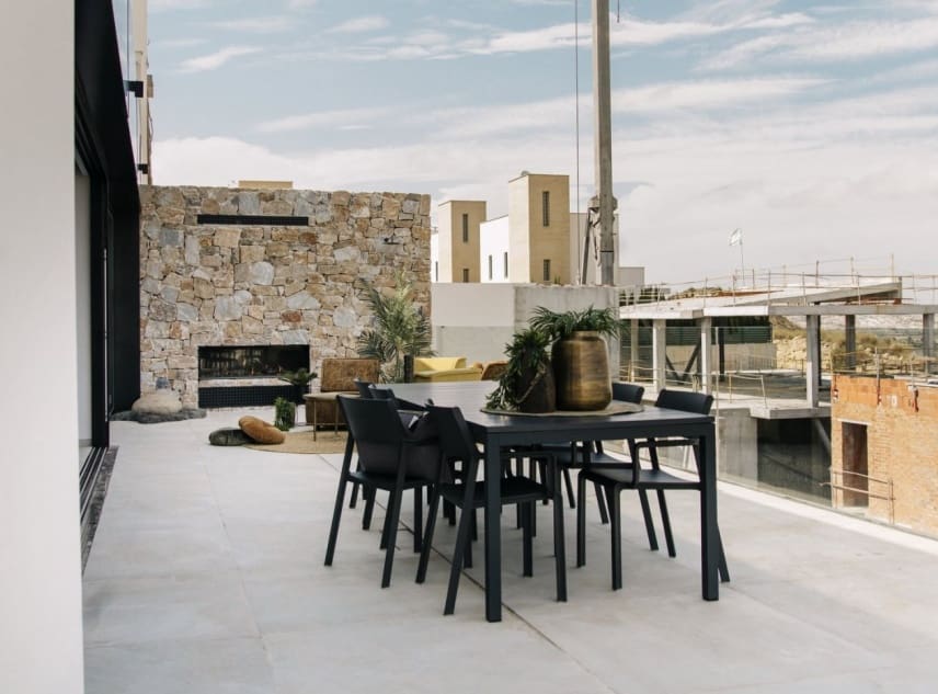 4 bedroom Villa for sale in Rojales with pool garage - € 995,000 (Ref: 8785350)