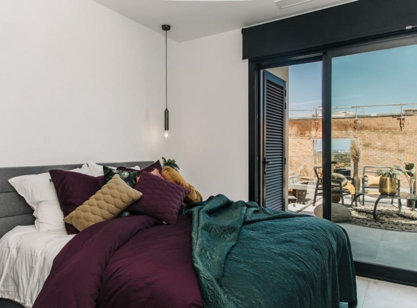 4 bedroom Villa for sale in Rojales with pool garage - € 995,000 (Ref: 8785350)