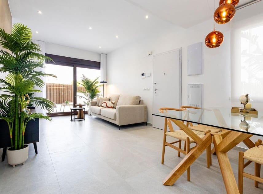 Casa de 3 habitaciones en Vistabella en venta con piscina - 305.000 € (Ref: 8820840)