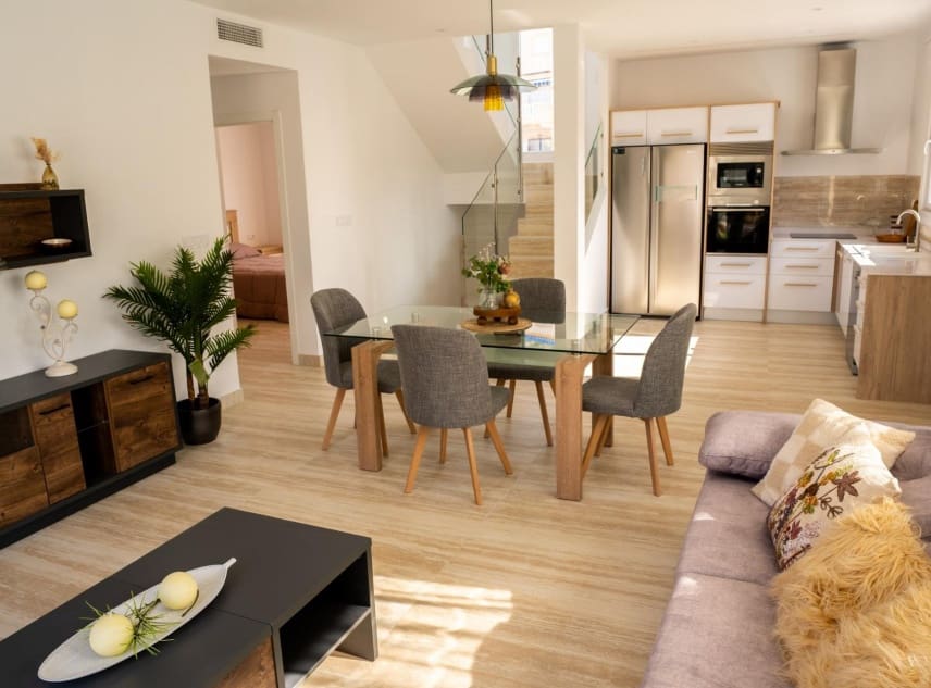 3 soveværelse Villa til salg i Ciudad Quesada med swimmingpool garage - € 598.000 (Ref: 8848151)