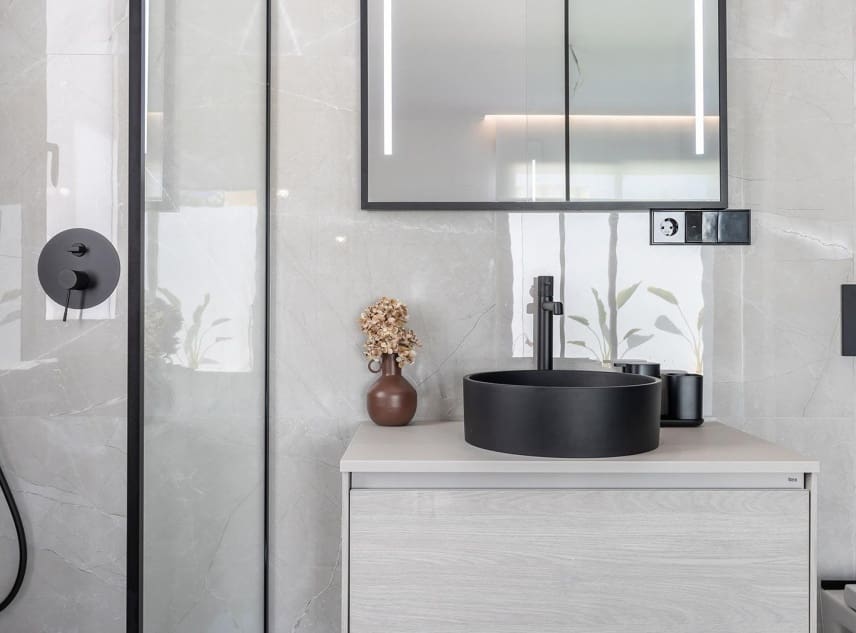 3 bedroom Villa for sale in Los Balcones with pool garage - € 700,000 (Ref: 8850422)