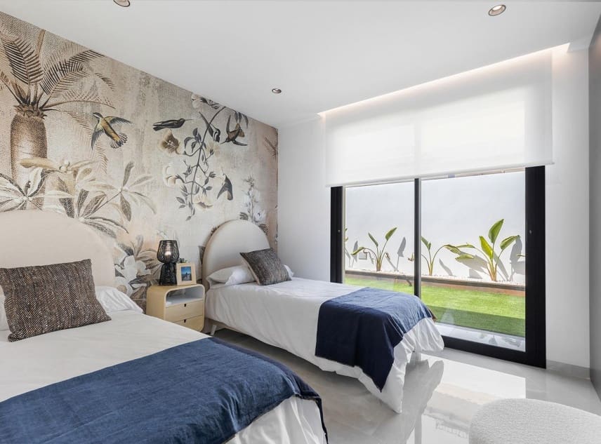 3 bedroom Villa for sale in Los Balcones with pool garage - € 700,000 (Ref: 8850422)