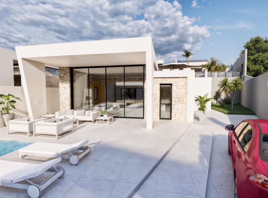 3 makuuhuone Huvila myytävänä paikassa Los Balcones mukana uima-altaan 
autotalli - 700 000 € (Ref: 8850422)
