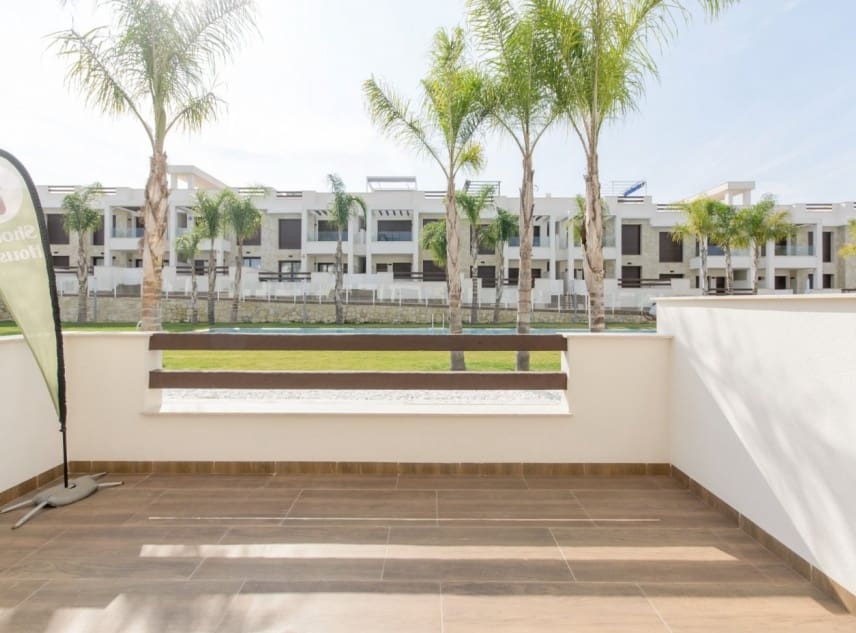 3 soveværelse Bungalow til salg i Los Balcones med swimmingpool garage - € 290.000 (Ref: 8855756)