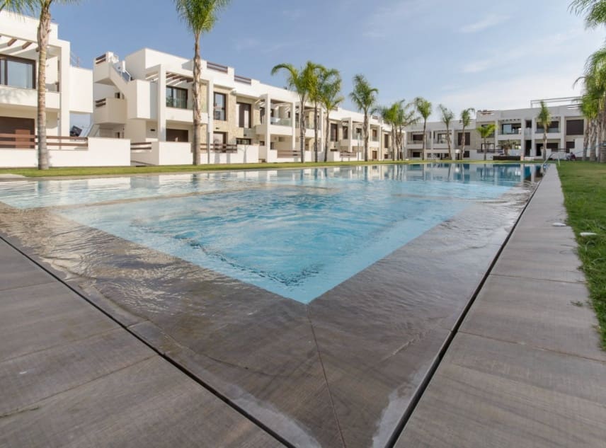 3 soveværelse Bungalow til salg i Los Balcones med swimmingpool garage - € 290.000 (Ref: 8855756)