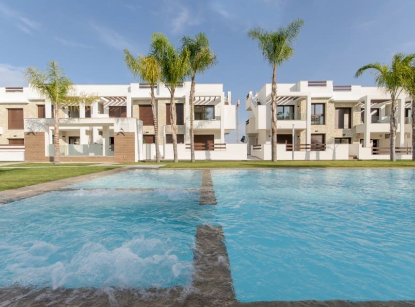 2 chambre Bungalow à vendre à Los Balcones avec piscine - 275 000 € (Ref: 8856017)