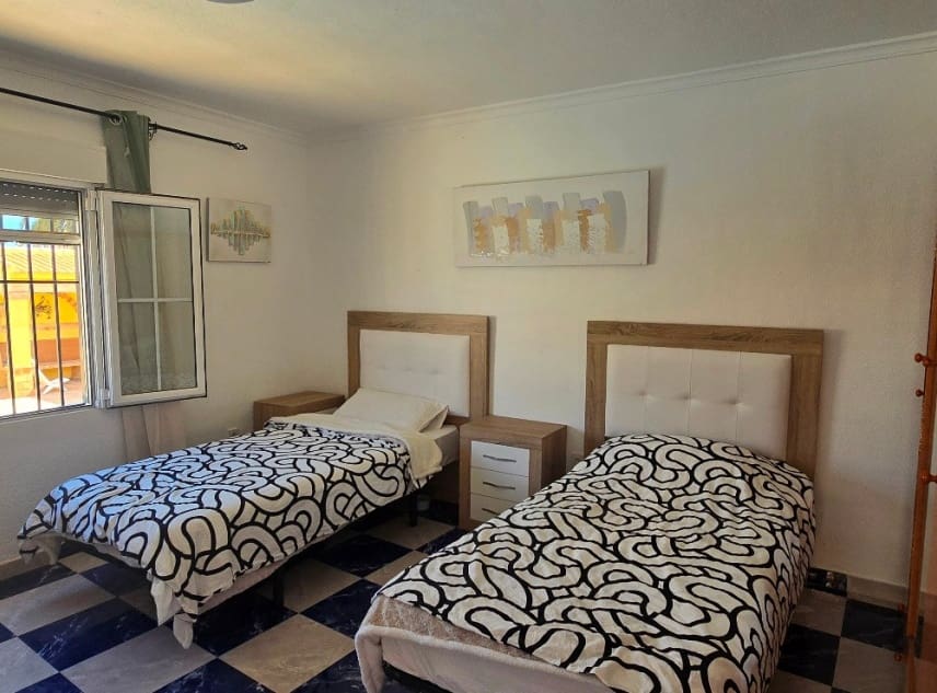 5 soveværelse Villa til salg i El Chaparral med swimmingpool garage - € 595.000 (Ref: 8917315)