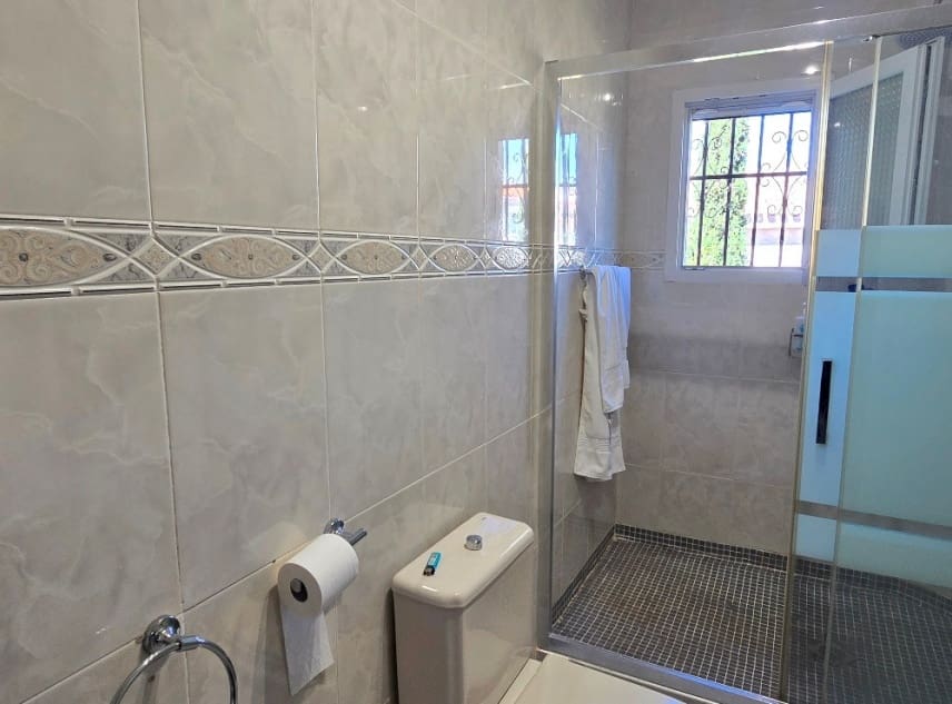 5 soveværelse Villa til salg i El Chaparral med swimmingpool garage - € 595.000 (Ref: 8917315)