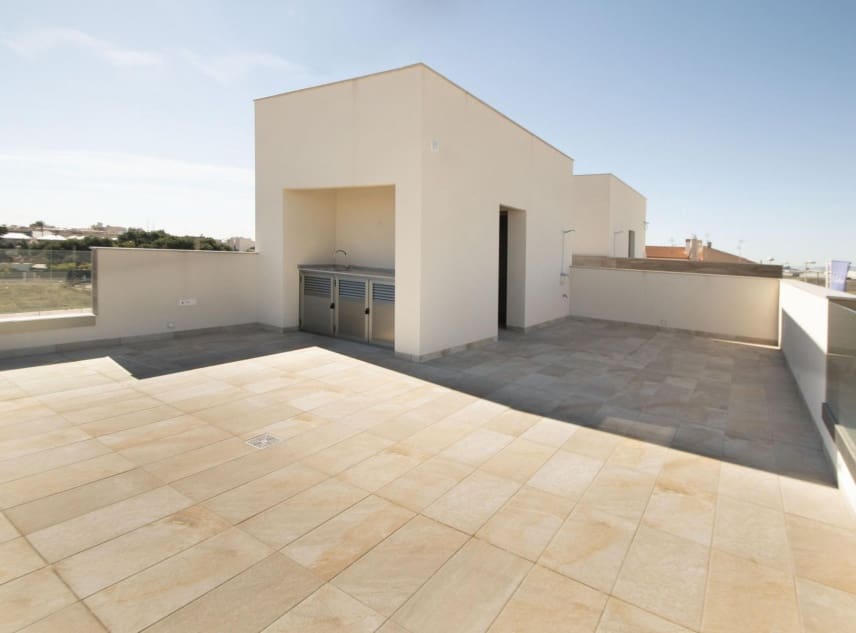 3 Zimmer Villa zu verkaufen in Pilar de la Horadada mit Pool Garage - 474.900 € (Ref: 8932963)