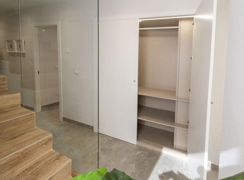 3 Zimmer Villa zu verkaufen in Pilar de la Horadada mit Pool Garage - 474.900 € (Ref: 8932963)