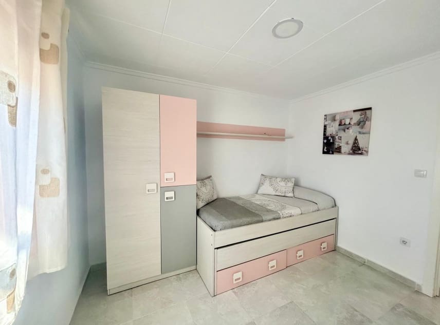 3 soverom Bungalow til salgs i La Torreta - € 112 000 (Ref: 9013291)