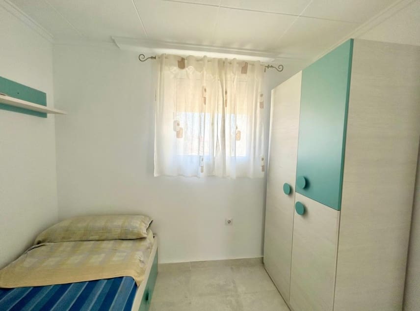 3 soverom Bungalow til salgs i La Torreta - € 112 000 (Ref: 9013291)