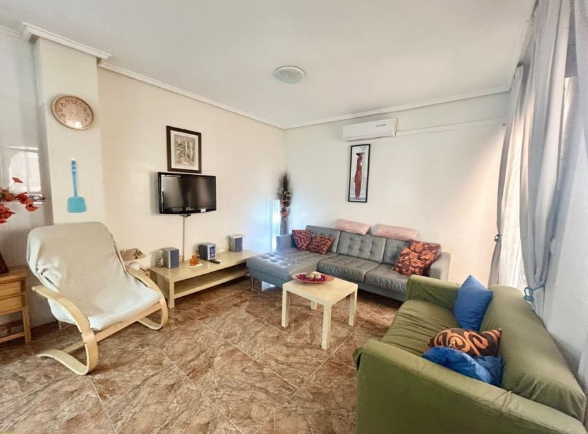 2 bedroom Apartment for sale in Rojales - € 91,500 (Ref: 9034109)