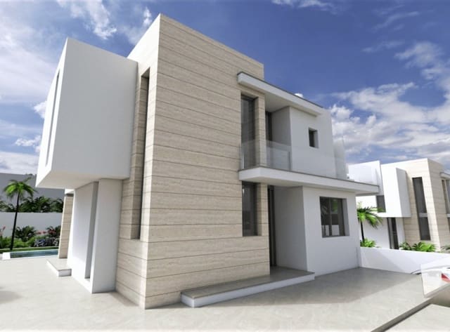 3 soveværelse Villa til salg i Aguas Nuevas, Torrevieja med swimmingpool - € 750.000 (Ref: 9087267)