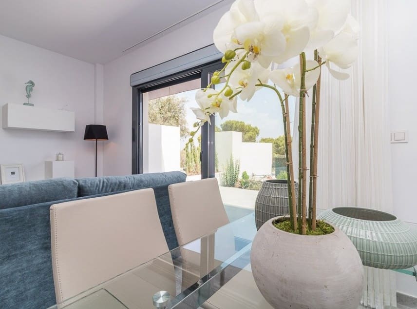 3 bedroom Bungalow for sale in Los Balcones with pool - € 279,900 (Ref: 9087268)