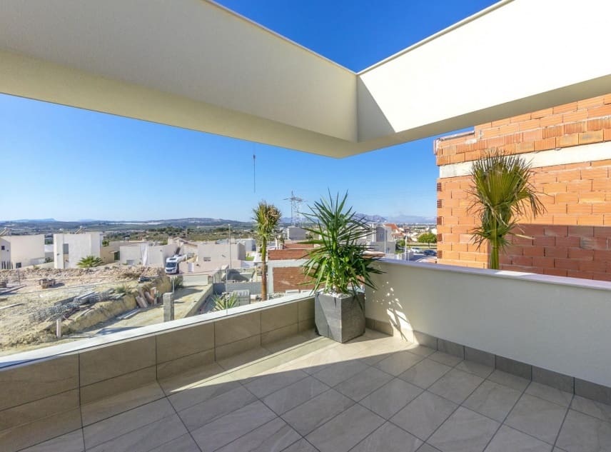 3 soveværelse Villa til salg i Atalaya Park med swimmingpool garage - € 649.000 (Ref: 9109673)