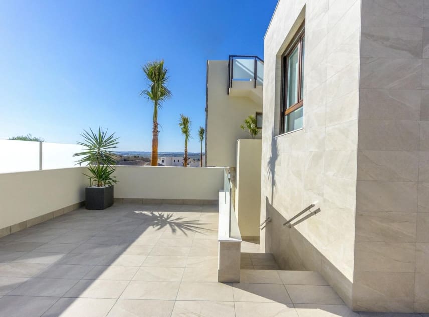 3 soveværelse Villa til salg i Atalaya Park med swimmingpool garage - € 649.000 (Ref: 9109673)