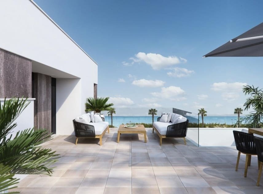 3 slaapkamer Villa te koop in Torre de la Horadada met zwembad - € 1.895.000 (Ref: 9111353)