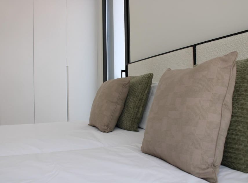 Chalet de 3 habitaciones en Torre de la Horadada en venta con piscina - 599.900 € (Ref: 9111367)