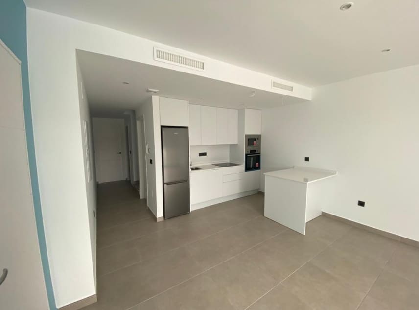 3 soveværelse Villa til salg i Los Alcazares med swimmingpool - € 419.900 (Ref: 9111371)