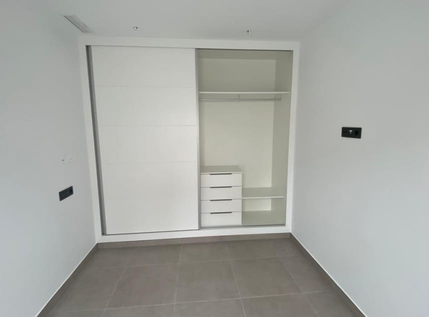 3 soveværelse Villa til salg i Los Alcazares med swimmingpool - € 419.900 (Ref: 9111371)