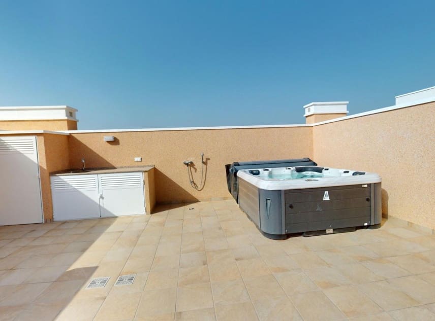 3 slaapkamer Penthouse te koop in El Raso met zwembad - € 344.900 (Ref: 9111404)