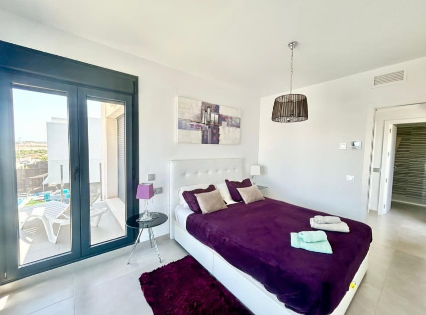 3 bedroom Villa for sale in Vistabella with pool garage - € 350,000 (Ref: 9126289)