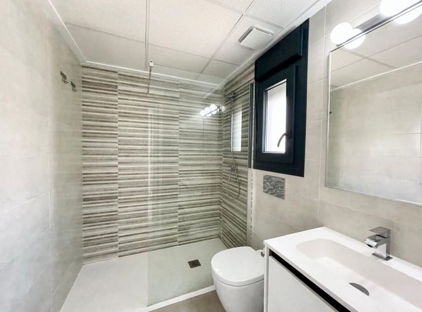 3 bedroom Villa for sale in Vistabella with pool garage - € 350,000 (Ref: 9126289)