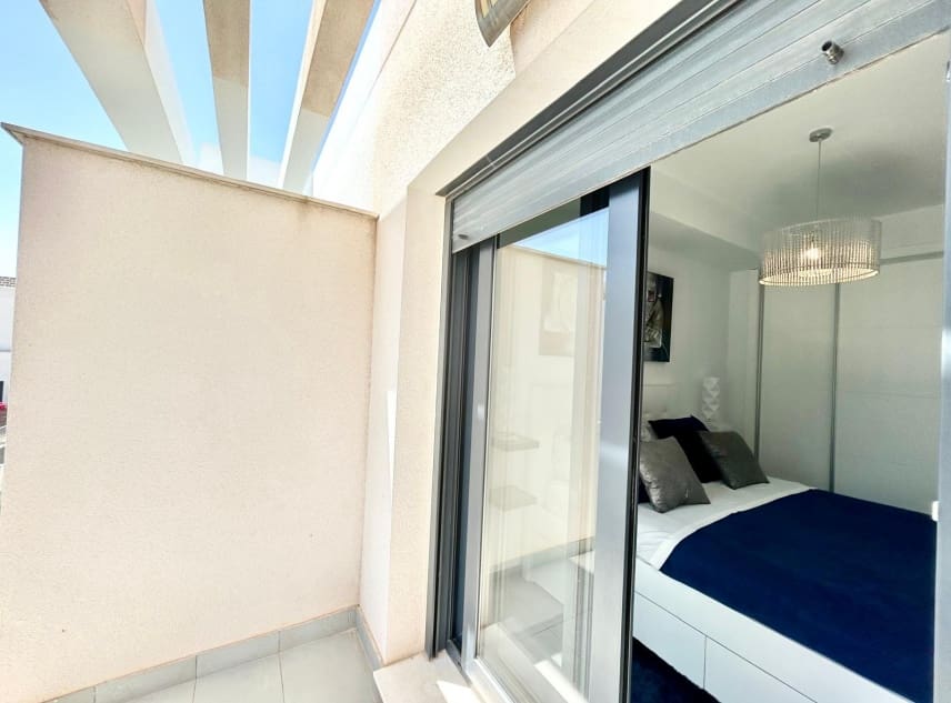 3 bedroom Villa for sale in Vistabella with pool garage - € 350,000 (Ref: 9126289)