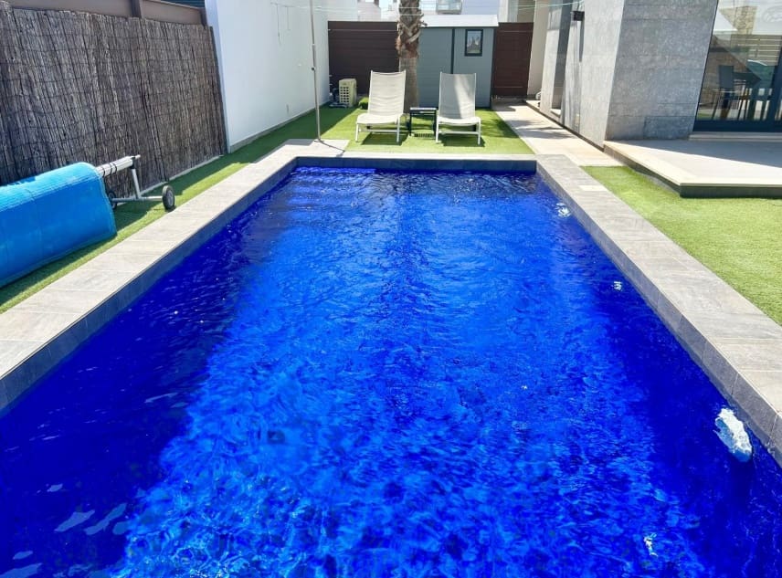 3 bedroom Villa for sale in Vistabella with pool garage - € 350,000 (Ref: 9126289)