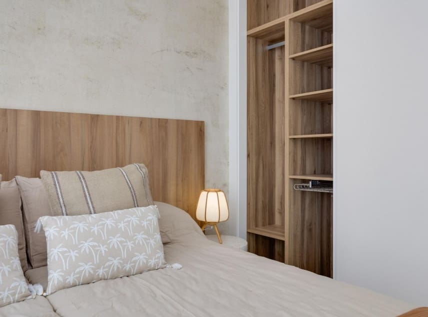 3 slaapkamer Villa te koop in Torrevieja met zwembad - € 595.000 (Ref: 9150477)