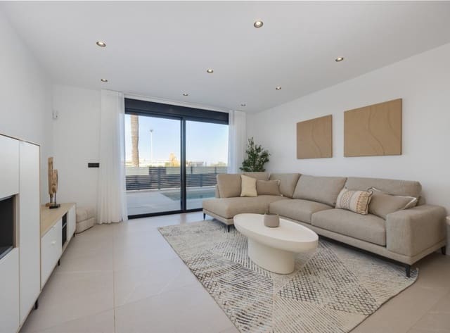 3 slaapkamer Villa te koop in Parque Acuático - Sector 25, Torrevieja met zwembad - € 595.000 (Ref: 9150477)