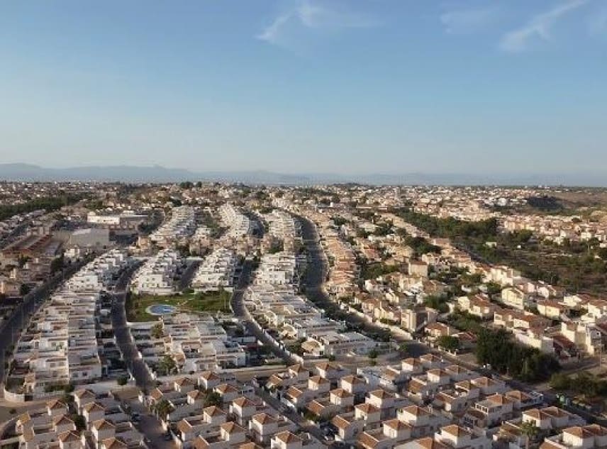 3 soveværelse Villa til salg i San Fulgencio med swimmingpool - € 800.000 (Ref: 9150483)