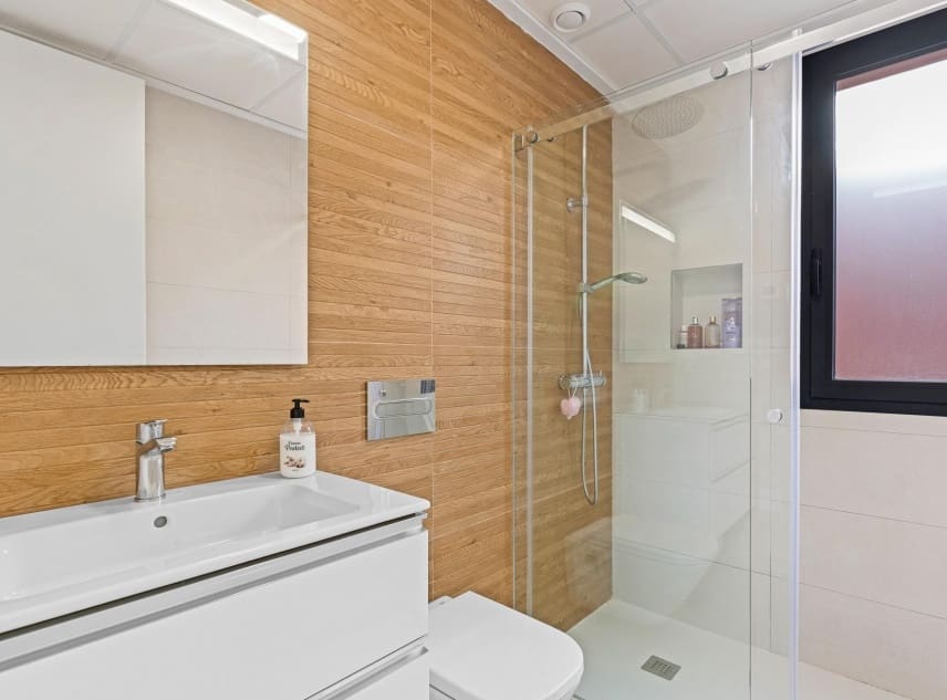 4 soveværelse Villa til salg i Guardamar del Segura med swimmingpool - € 507.050 (Ref: 9150486)