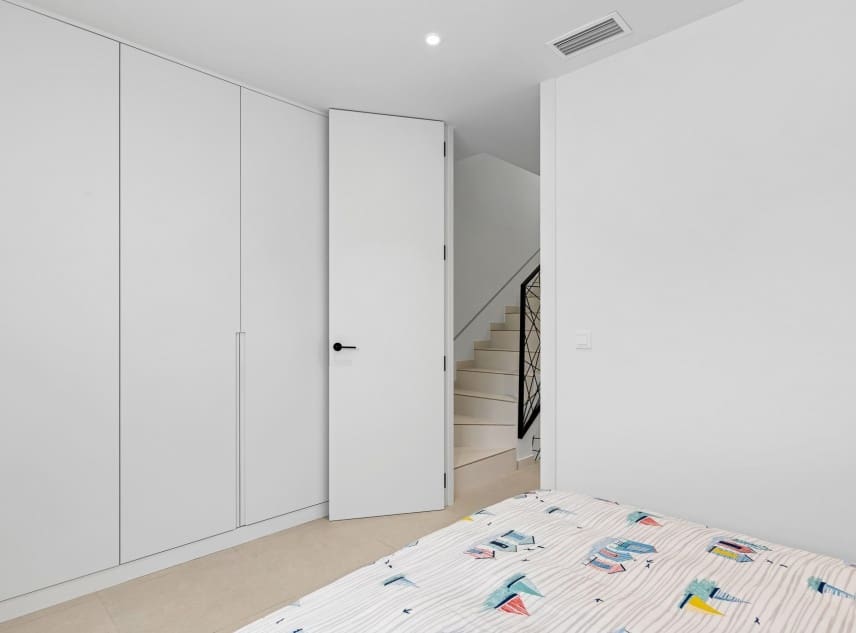 4 soveværelse Villa til salg i Guardamar del Segura med swimmingpool - € 507.050 (Ref: 9150486)